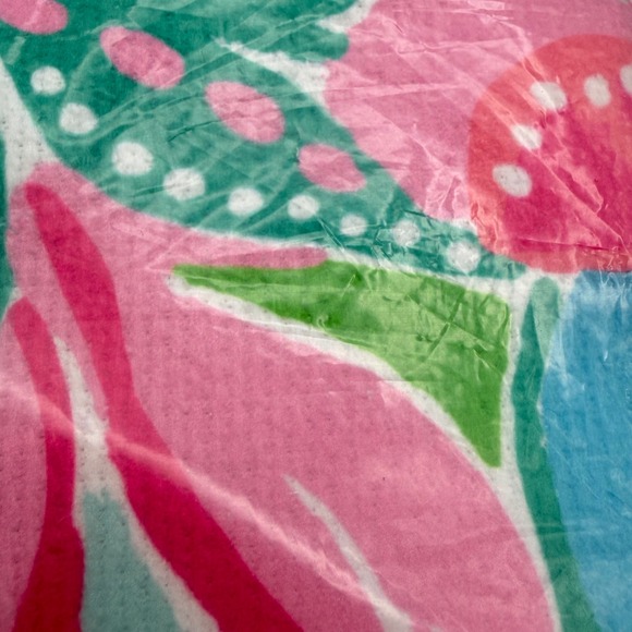 Lilly Pulitzer Lounge Towel Pink Blue Green Floral Paisley LIL-HO-061 40x72 NEW - Picture 10 of 16
